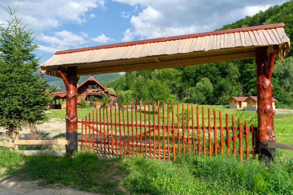 Plav Riverside Village Екстер'єр фото